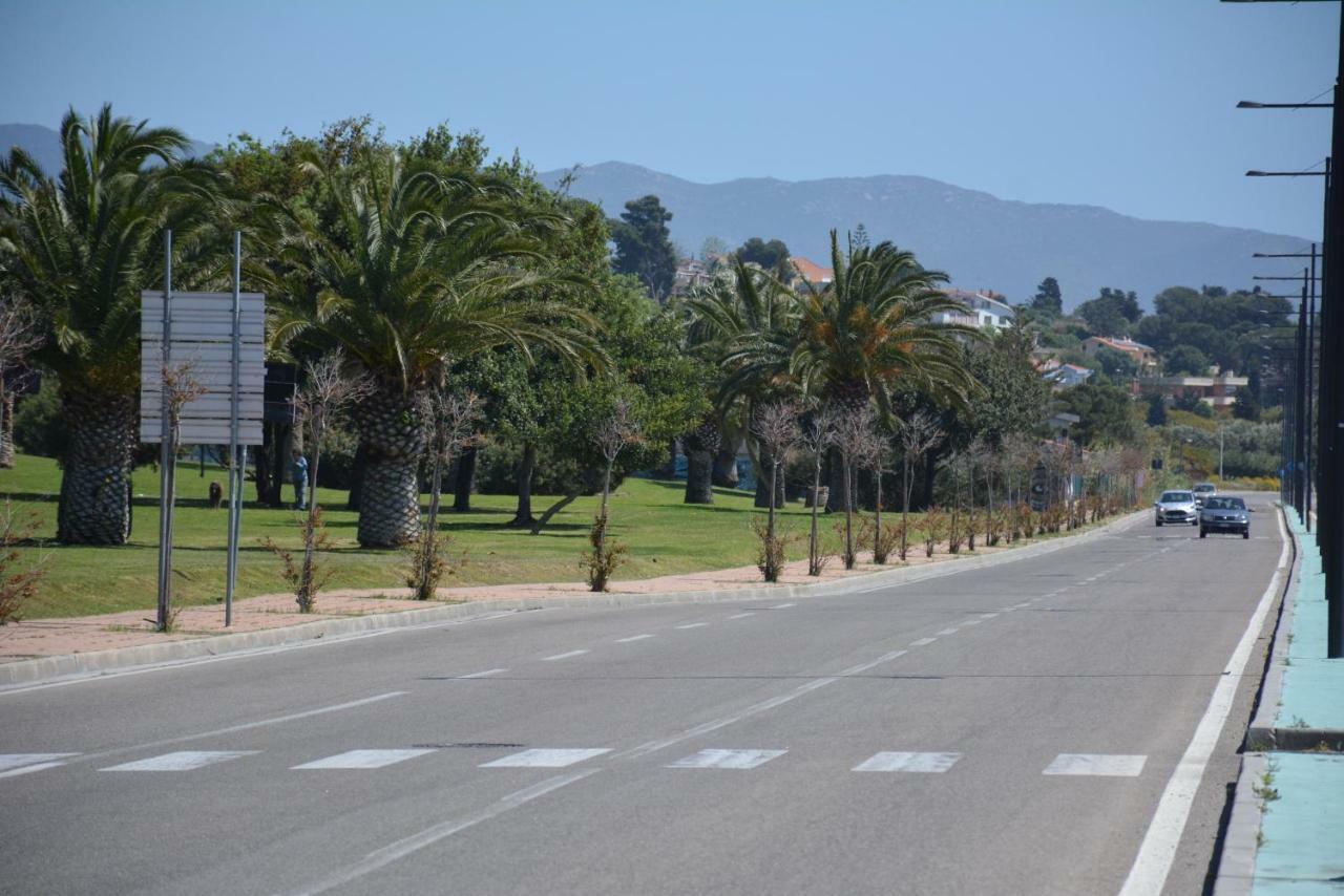 Giardini E Mare Acomodação com café da manhã Quartu SantʼElena Exterior foto